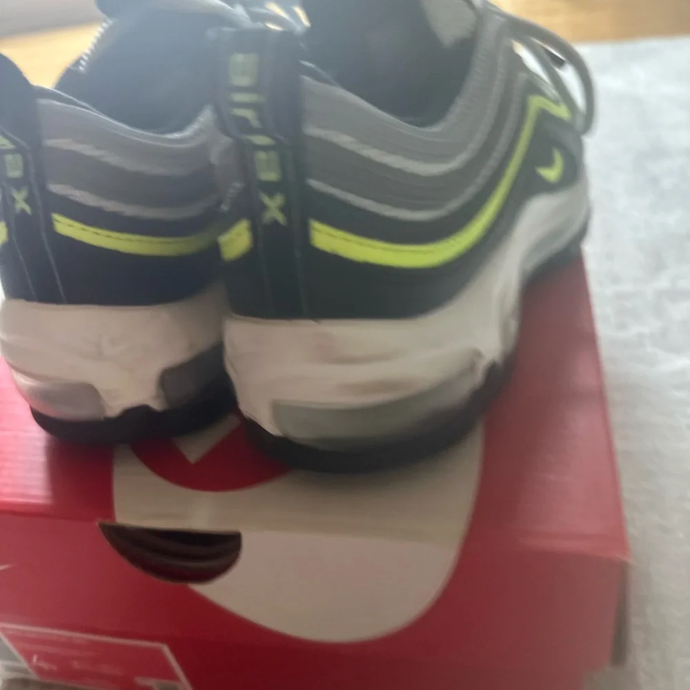 Kids NIKE Air Max ‘97 - Picture 5 of 8